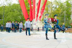 Курсанты вуза приняли участие в церемонии возложения цветов в дань памяти всем воинам Великой Отечественной войны