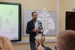 Студенты вуза встретились с депутатом Московской городской Думы 