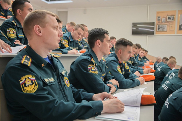 В Академии проходят сержантские сборы