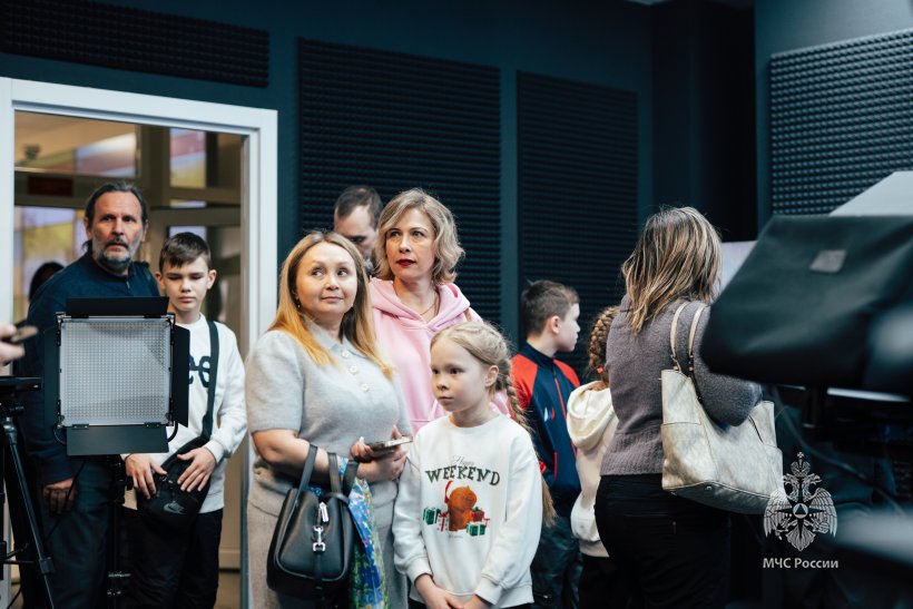 В Академии ГПС МЧС России побывали дети защитников Отечества