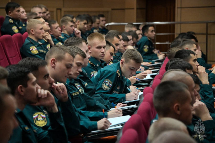 В Академии проходят сержантские сборы