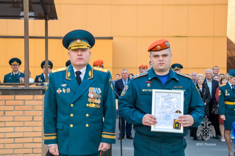  В Академии прошла торжественная линейка, посвященная Дню знаний   