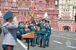 На Красной площади состоялся выпуск молодых специалистов