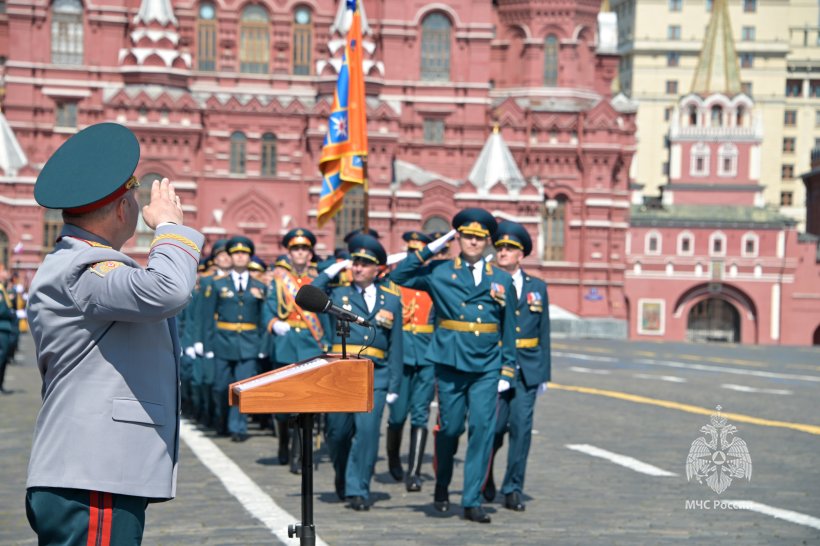 На Красной площади состоялся выпуск молодых специалистов