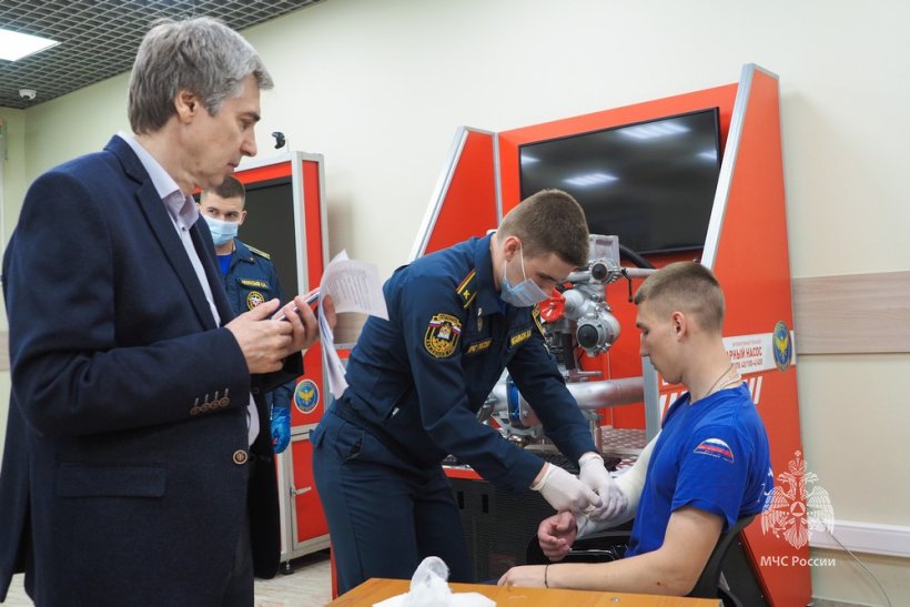 В Академии подвели итоги аттестации курсантов на квалификацию «спасатель»