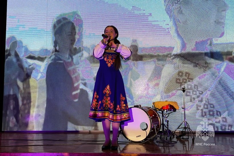 Сотрудники и курсанты Академии выступили в военном госпитале имени А.А. Вишневского