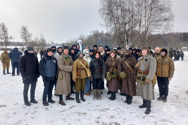 Курсанты Академии впервые стали участниками военно-исторической реконструкции