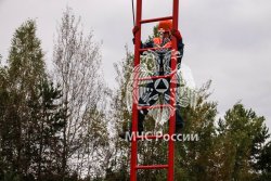 В МЧС России впервые стартовали соревнования по спасательному спорту