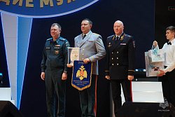 Александр Куренков лично поздравил победителей фестиваля по безопасности «Созвездие мужества»