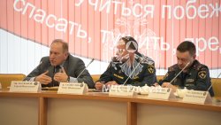 В Академии состоялось очередное заседание Ученого совета под председательством начальника Академии Вячеслава Бутко.