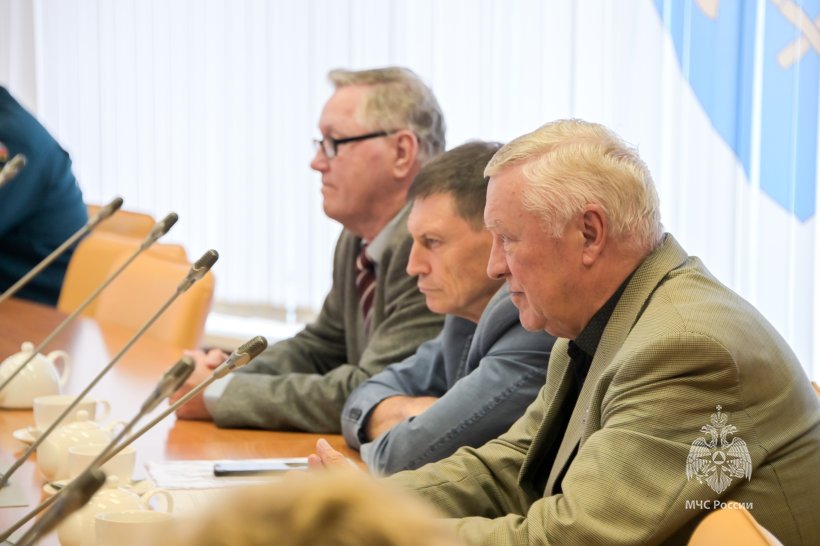 В Академии МЧС прошло заседание Учёного совета