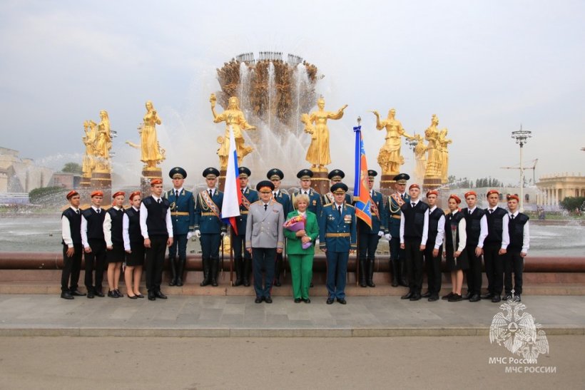 Курсанты и студенты Академии приняли Присягу и дали торжественную Клятву