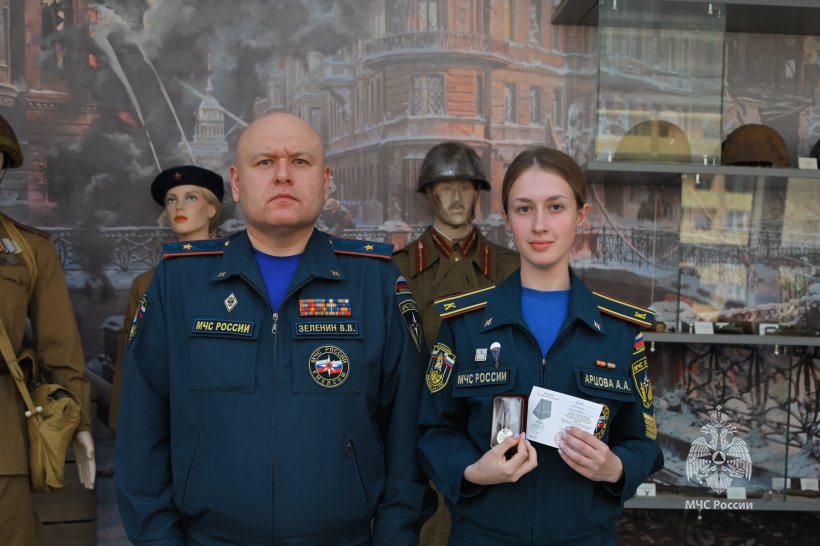 Поисковикам отряда «ФИПО-АГПС» была вручена высокая общественная награда