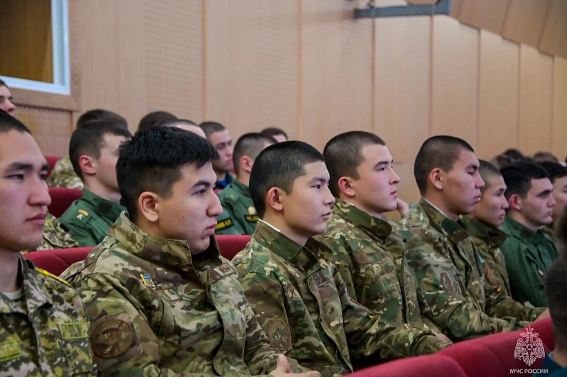 «Памяти павших будьте достойны!»