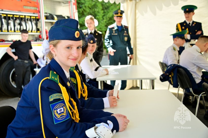 Академия приняла участие в фестиваль-форуме кадетского движения на Поклонной горе