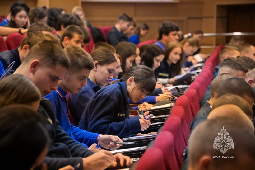 Народов много – страна одна!