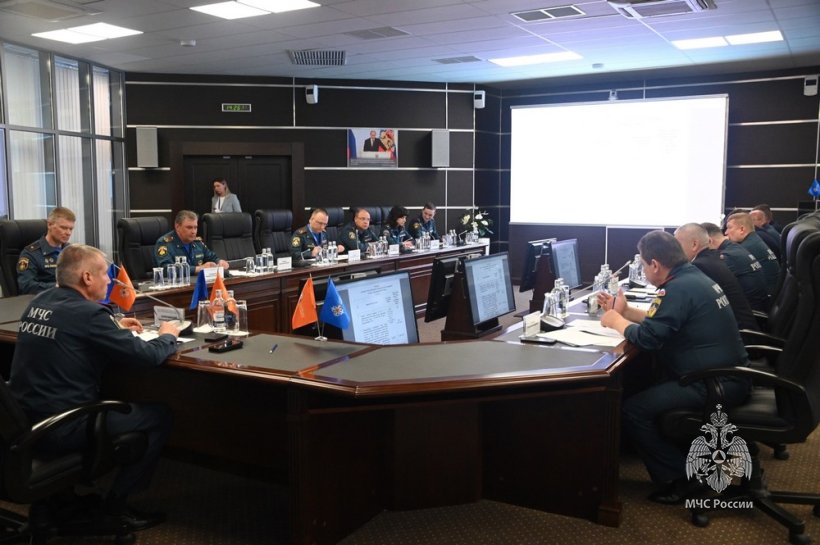 Начальник Академии принял участие в заседании Совета руководителей вузов МЧС России