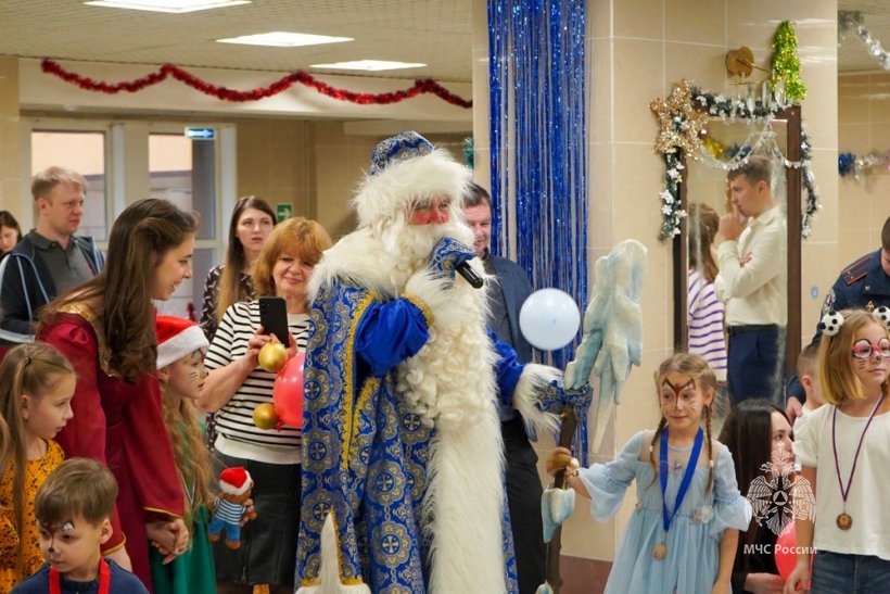 В Академии прошел новогодний праздник для детей