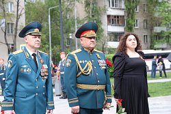 Руководство и сотрудники МЧС России отдали дань памяти воинам, погибшим в Великой Отечественной войне