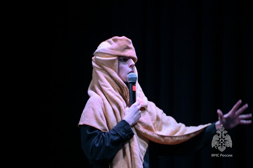 В Академии состоялись игры команд «Клуба веселых и находчивых»