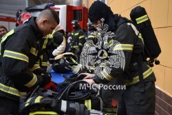 Академия открыла двери для будущих абитуриентов и их родителей