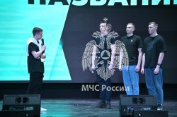 В большом академическом зале Академии состоялся фестиваль команд «Клуба веселых и находчивых».