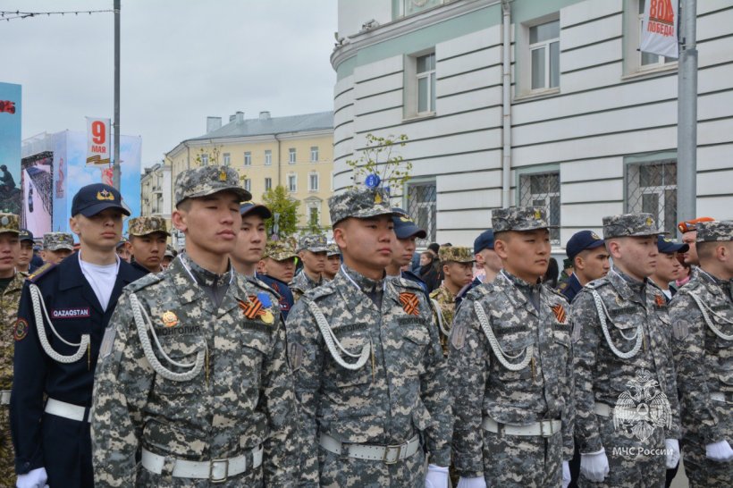 Парадные расчеты Академии приняли участие в Парадах Победы