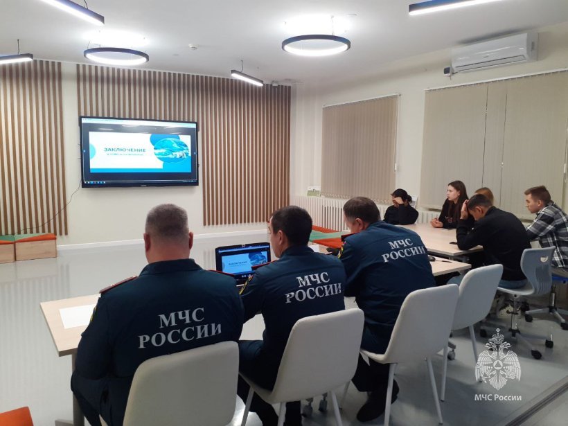 В Арктике прошли первые ИТ-соревнования хакатон «Дистанционный арктический мониторинг»