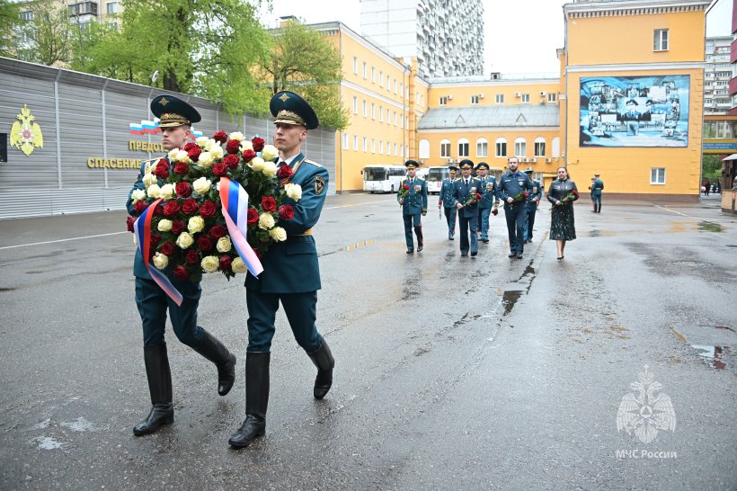 В Академии прошли торжественные мероприятия ко Дню пожарной охраны