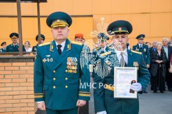  В Академии прошла торжественная линейка, посвященная Дню знаний   