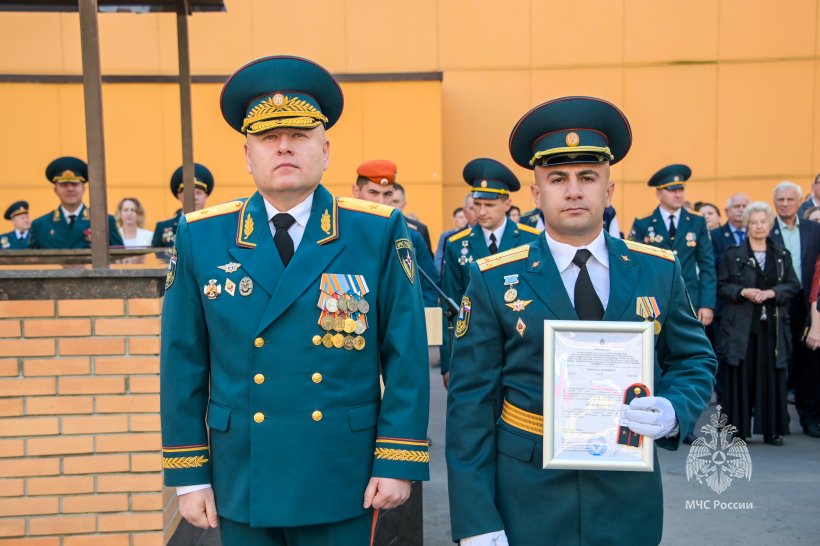  В Академии прошла торжественная линейка, посвященная Дню знаний   
