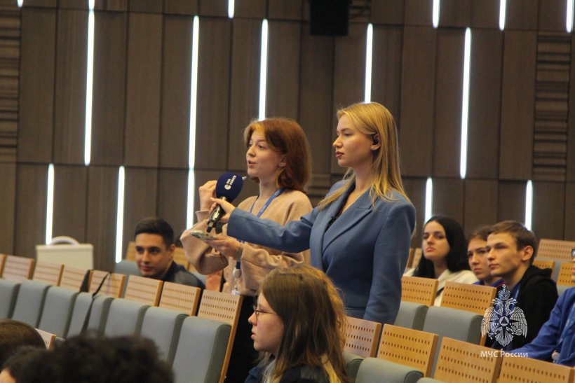 Студенты Академии приняли участие в национальном форуме «Здоровье и безопасность детей»