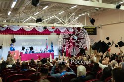 Сотрудники Академии выступили с напутственной речью на торжественной церемонии вручения дипломов