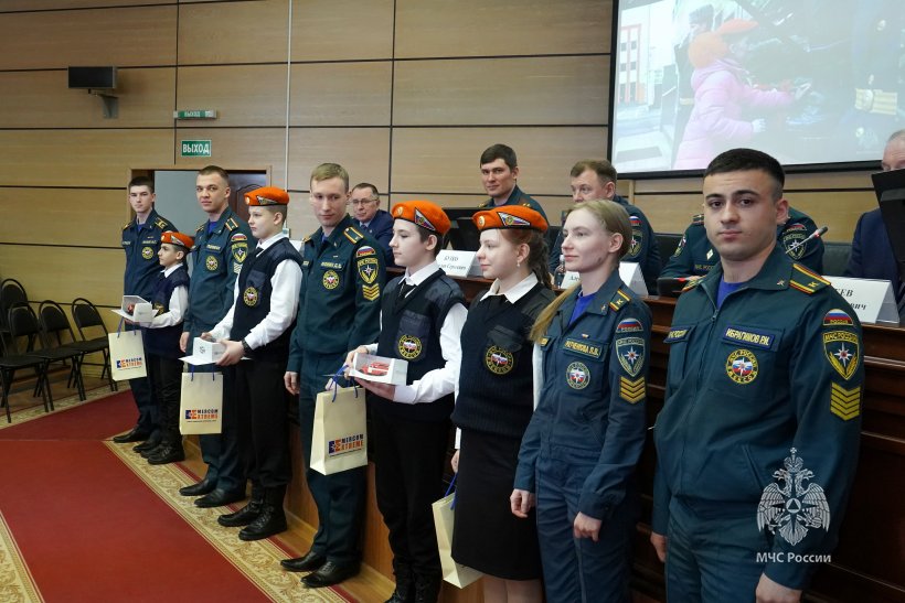 В Академии состоялась ежегодная международная научно-практическая конференция «Состояние работы с кадрами в ФПС ГПС на современном этапе»