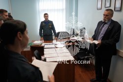 Методические занятия с личным составом ведомства