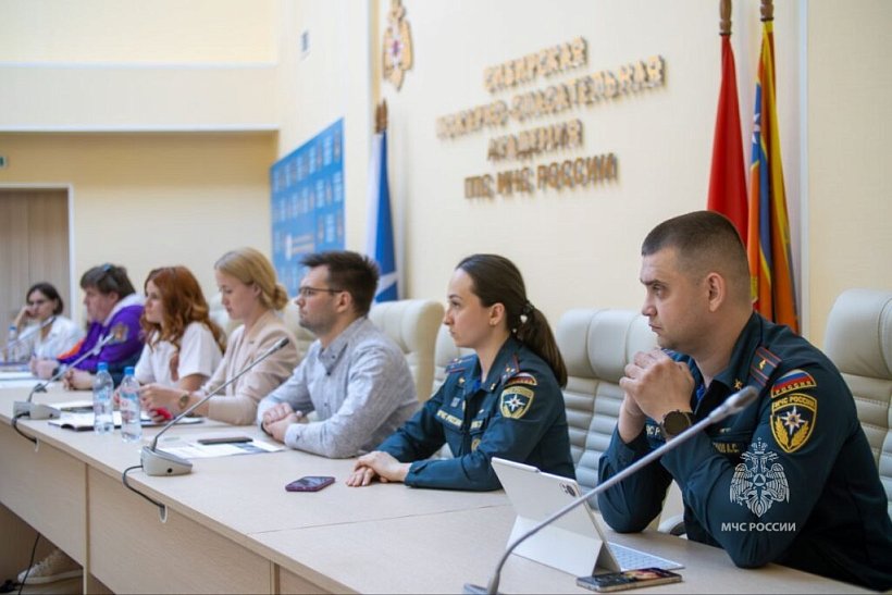 В Сибири прошел молодежный акселератор «Наука для безопасности»