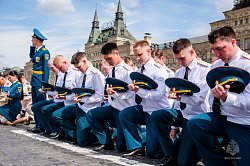 Студенты Академии успешно начинают свой карьерный путь после окончания обучения