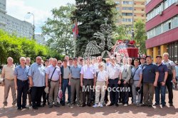 За нами – опыт поколений 