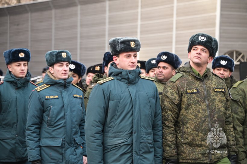 На плацу вуза состоялся общеакадемический развод