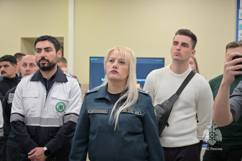 Иностранные спасатели обучились в МЧС России использованию программы для международной координации спасательных операций