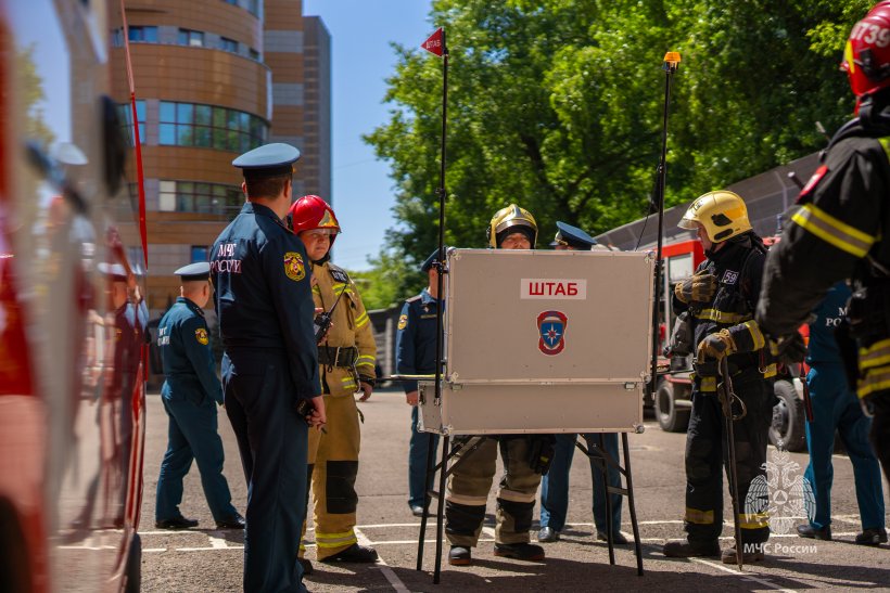 В Академии прошли тренировочные пожарно-тактические учения