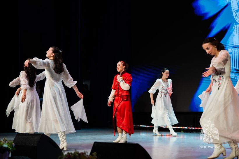 Обучающиеся Академии завоевали семь титулов на конкурсе «Мисс Единство»