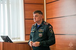 В Академии прошла торжественная линейка, посвященная Дню знаний