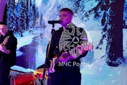 Сотрудники и курсанты Академии выступили в военном госпитале имени А.А. Вишневского