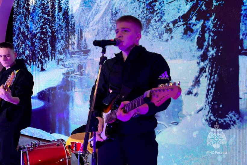 Сотрудники и курсанты Академии выступили в военном госпитале имени А.А. Вишневского