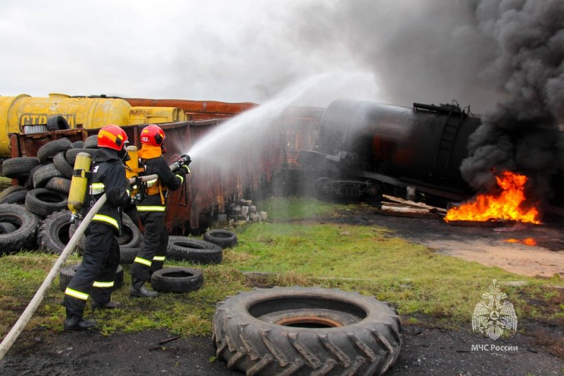 Ордена Почёта Академии ГПС МЧС России в рамках обмена опытом посетили курсанты УГЗ МЧС Беларуси
