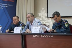 Эксперты МЧС России обсудили риски и отдельные аспекты правовой защиты сотрудников