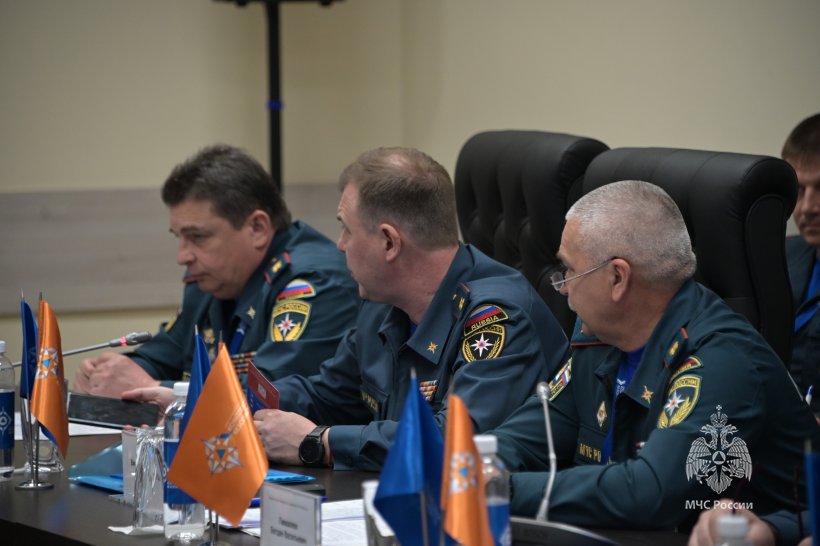 Начальник Академии принял участие в заседании Совета начальников вузов МЧС России