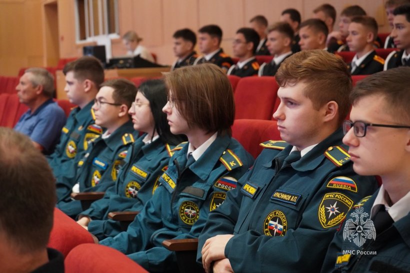 Академию посетили кадеты московских школ