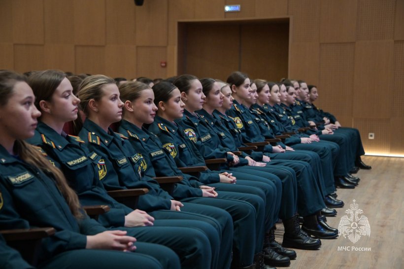 В Академии ГПС МЧС России прошел Урок мужества